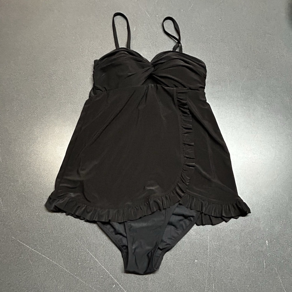 Black Swimsuit Ruffle Padded One Piece Size 8 Resort Vacation Bathingsuit